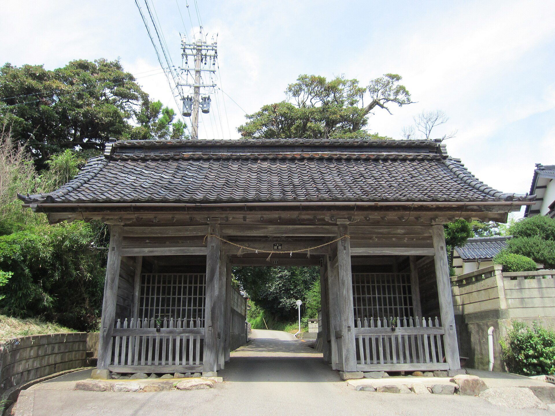 氣多大社の神門